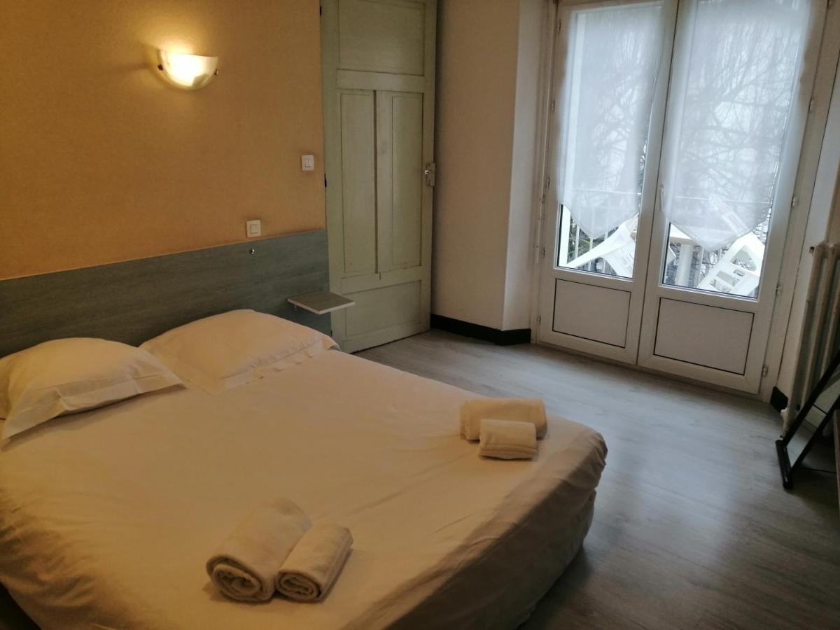 Hotel Francois Ier Bagnères-de-Luchon エクステリア 写真