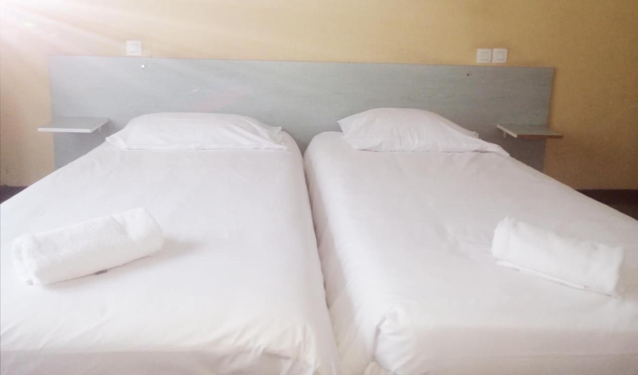 Hotel Francois Ier Bagnères-de-Luchon エクステリア 写真